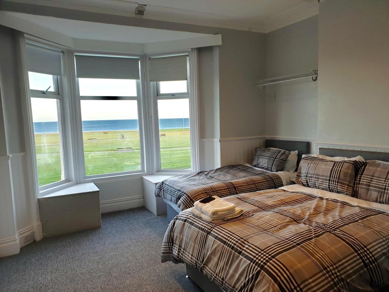 Cara Guesthouse Whitley Bay Exteriör bild